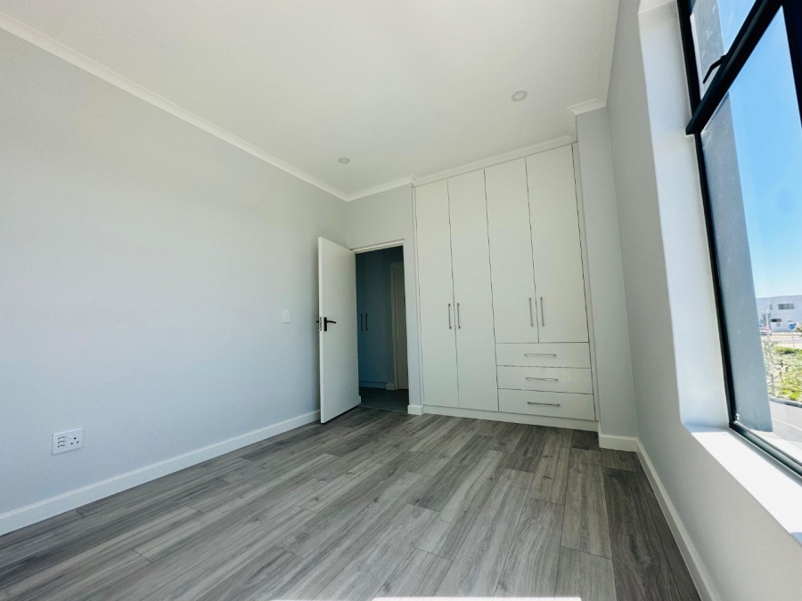 4 Bedroom Property for Sale in Sandown Western Cape
